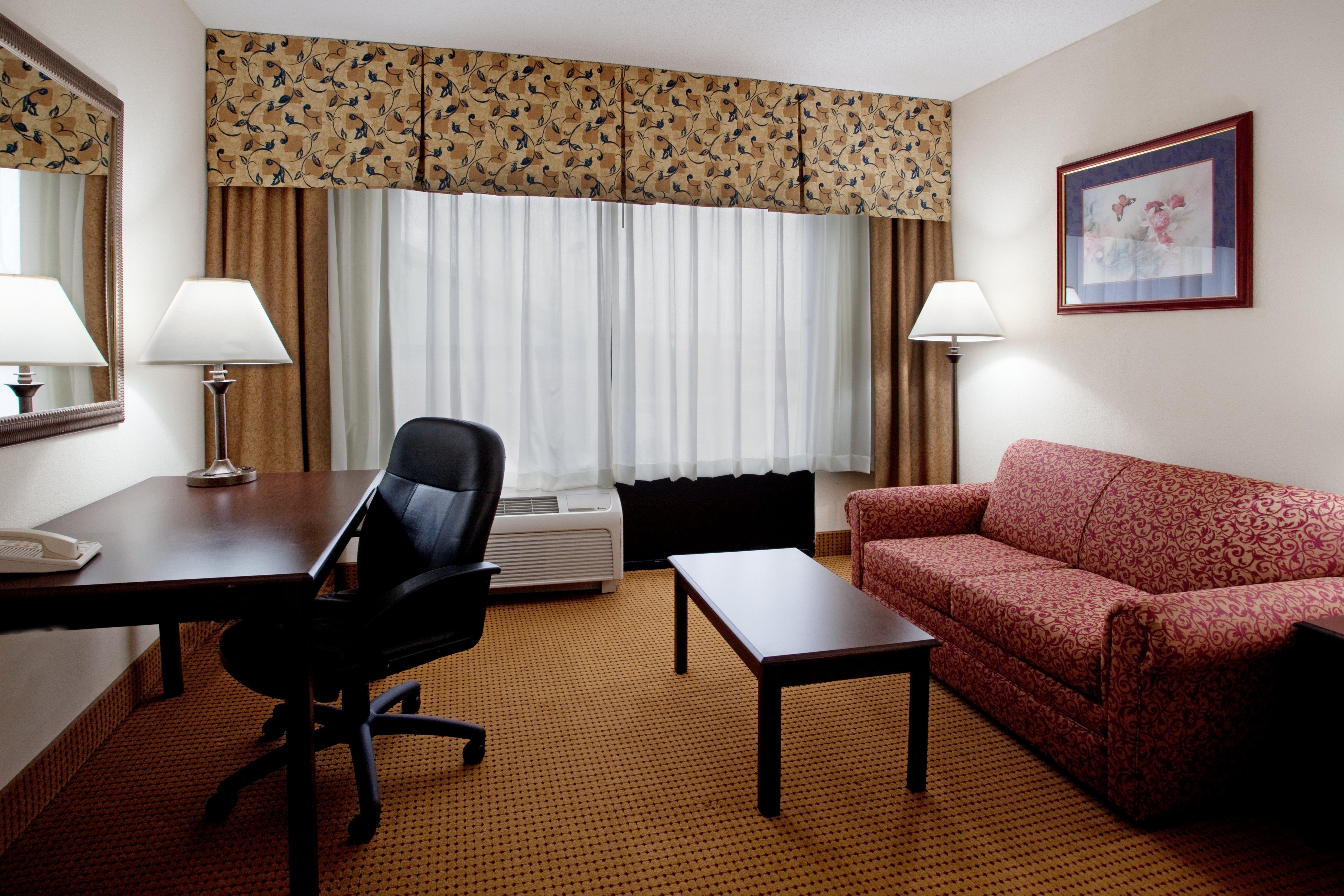 Lexington Inn And Suites Exteriér fotografie